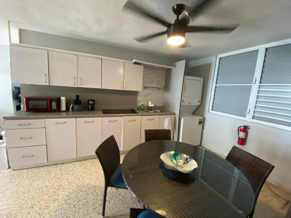 Cozy Beach Apartment Лукільо Екстер'єр фото