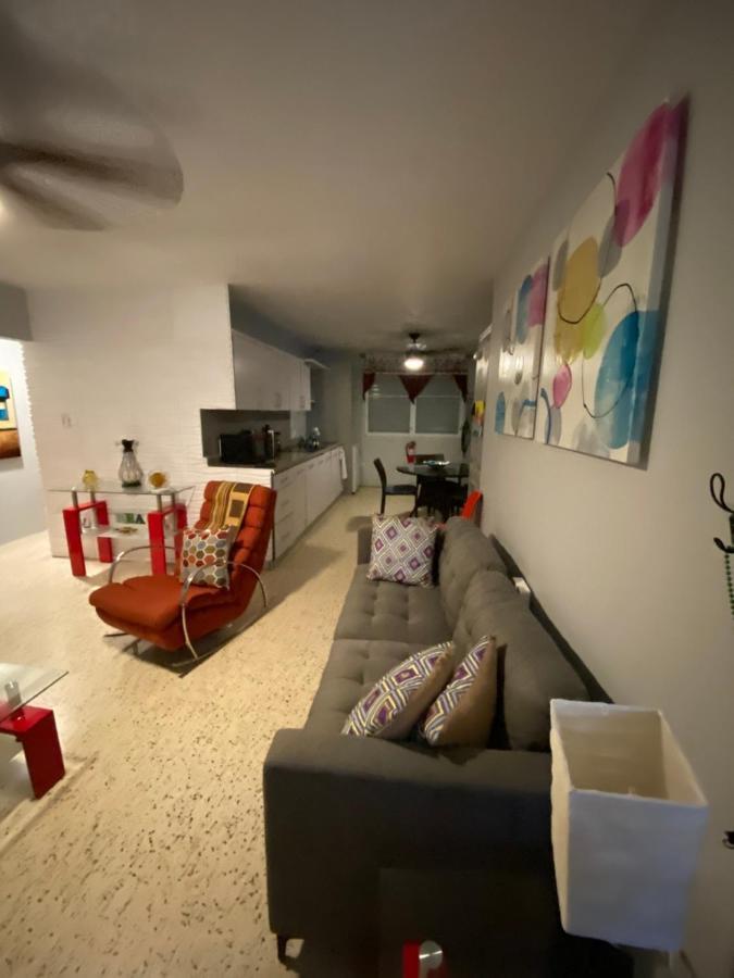 Cozy Beach Apartment Лукільо Екстер'єр фото
